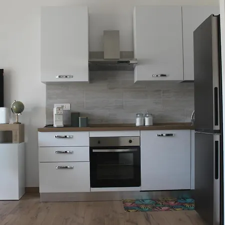 Dimora Nova Bed & Breakfast 3*